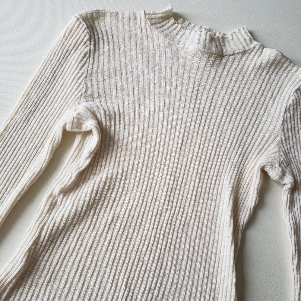 UO Turtleneck